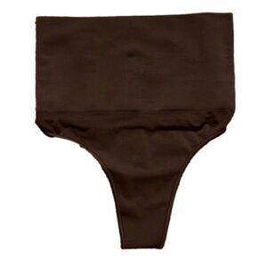 Skims S/M Seamless Sculpt Mid Rise Thong Shapewear Core Control Cocoa Brown NWOT
